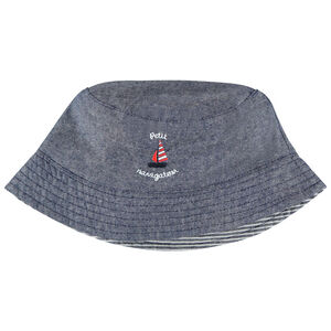 Bob de chambray con barco bordado 