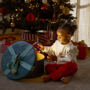 Conjunto de pijama largo de terciopelo de Navidad para bebé niña con acabados diferentes según la edad 