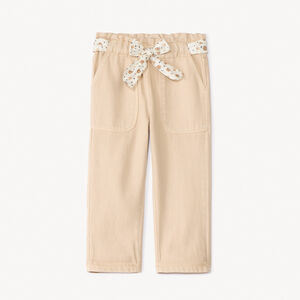 Vaqueros rectos con cinturón floral para bebé niña 
