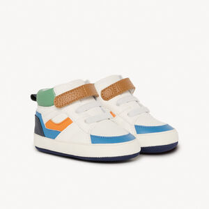 Zapatillas altas con piezas para bebé niño 