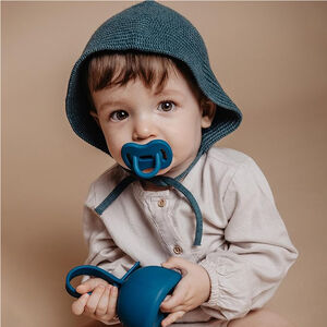Chupete silicona fisiológico 6-18M Colour Essence Smoothie azul intenso 